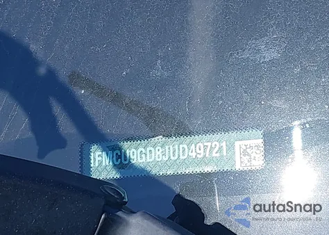 2018 Ford Escape Se z USA, uszkodzony, nr VIN 1FMCU9GD8JUD49721